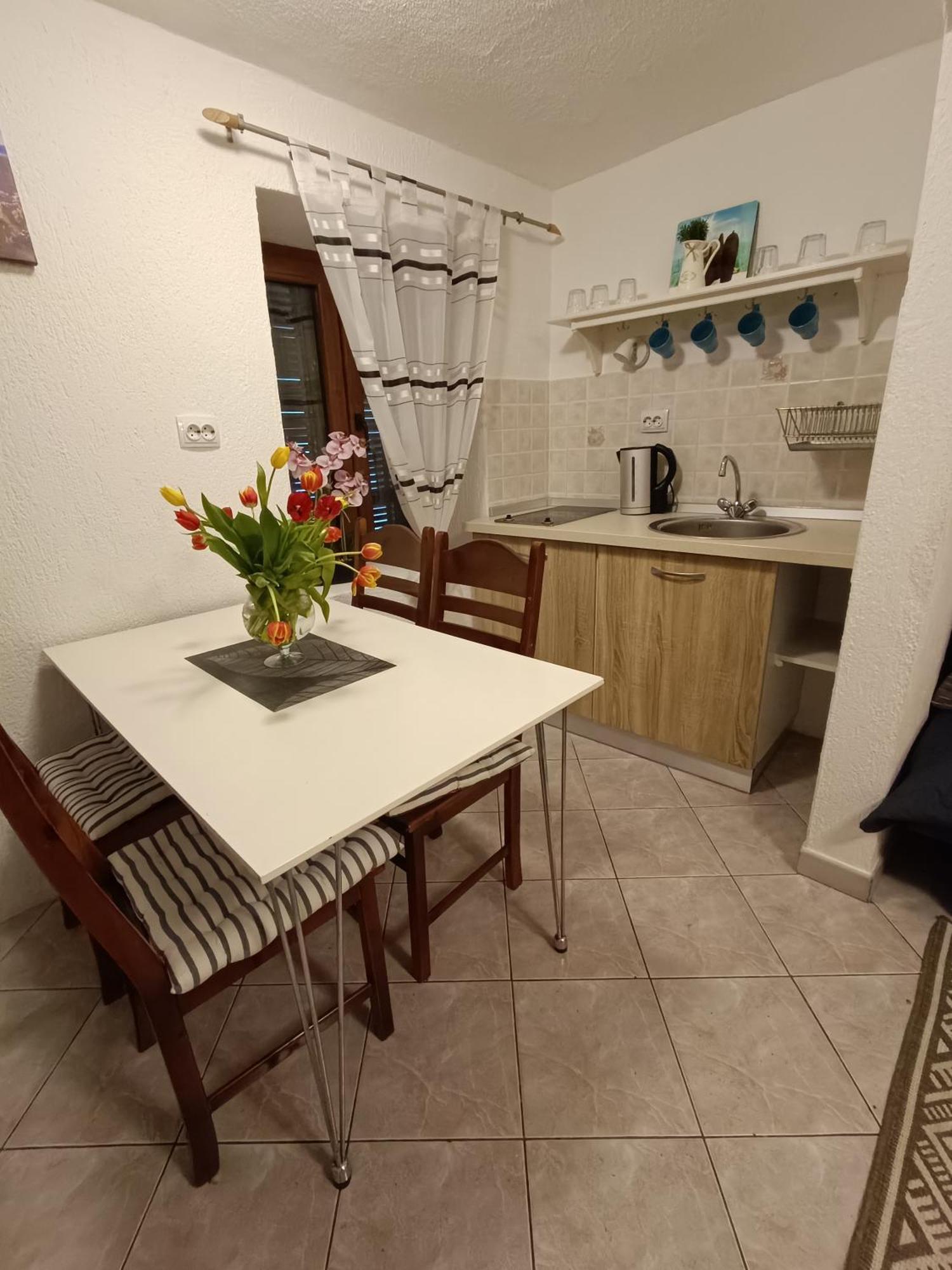 Adria Pearl Appartments Vrsar Exterior photo